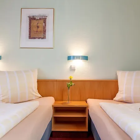 فندق Sporthotel Oehringen