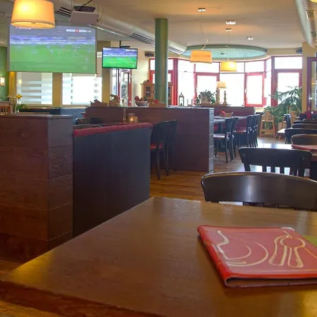 Sporthotel Oehringen Hotel 3*