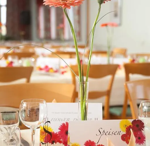 فندق Sporthotel Oehringen