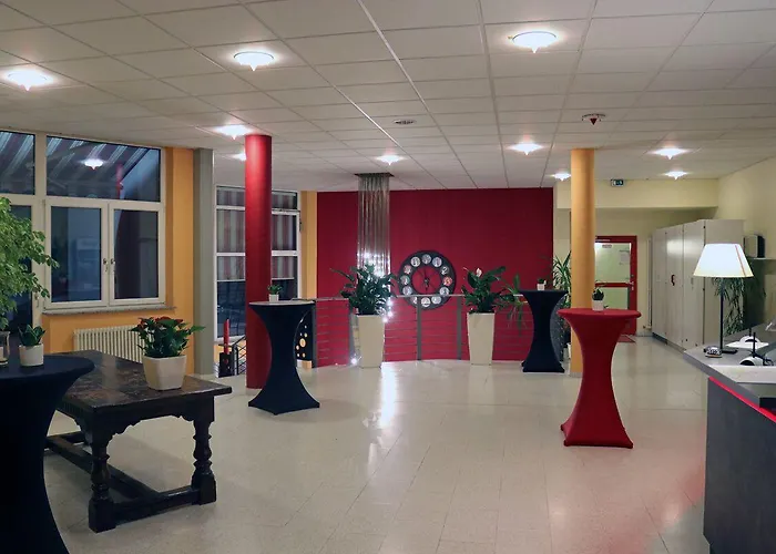 فندق Sporthotel Oehringen Öhringen