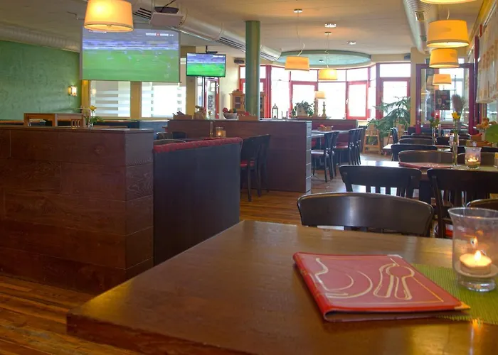 Sporthotel Oehringen فندق 3*