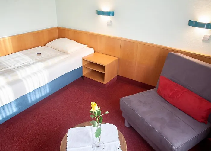 Sporthotel Oehringen فندق